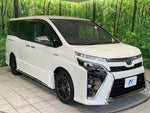 VOXY HYBRID
