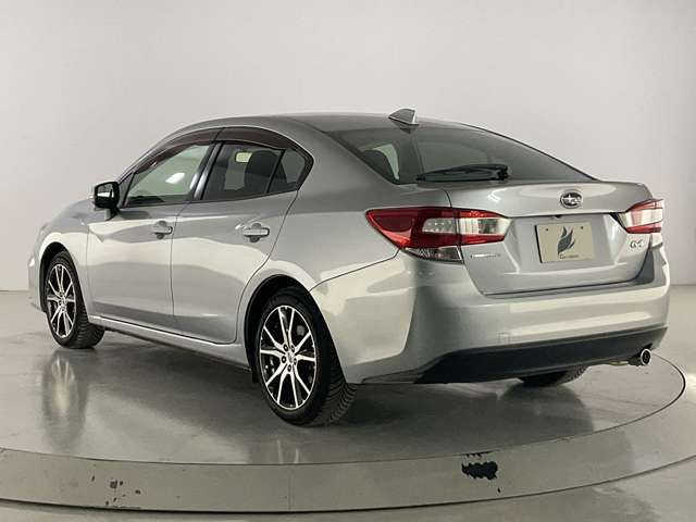 IMPREZA G4 4WD