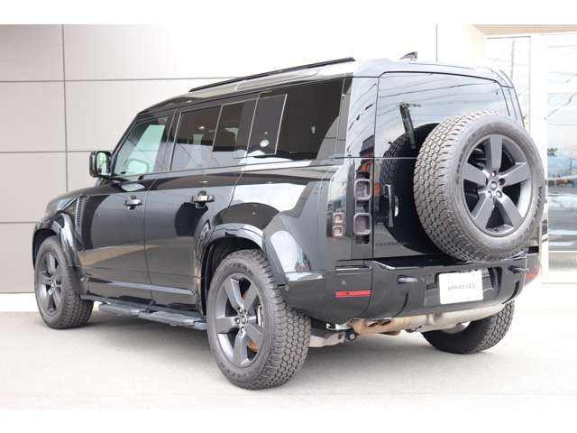 ROVER DEFENDER
