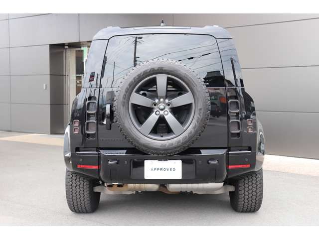 ROVER DEFENDER