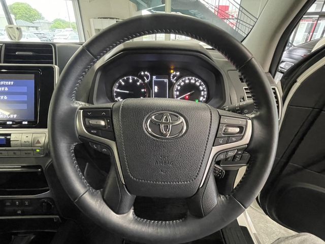 LANDCRUISER PRADO