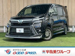 VOXY HYBRID