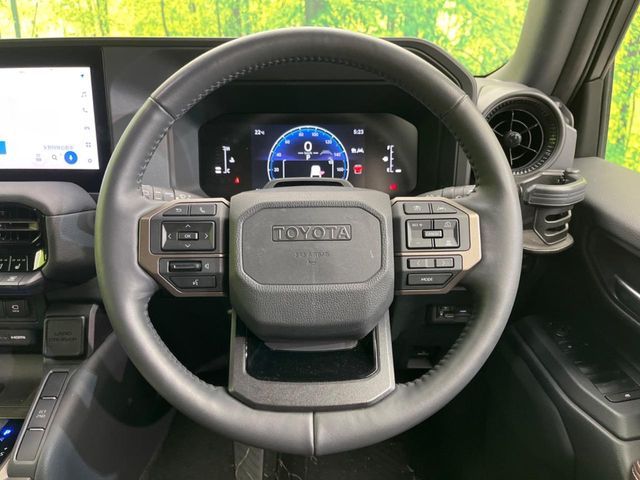 LANDCRUISER 250