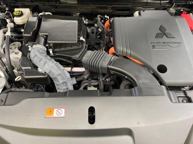 OUTLANDER PHEV