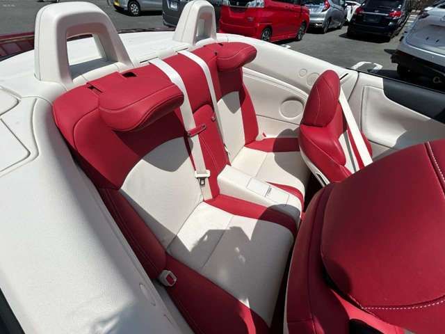 LEXUS IS250C