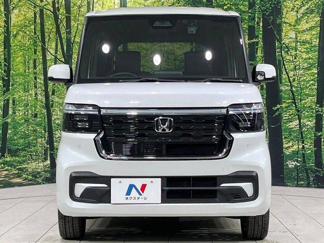 N BOX CUSTOM 4WD