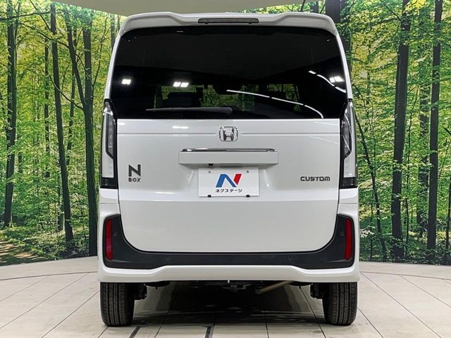 N BOX CUSTOM 4WD