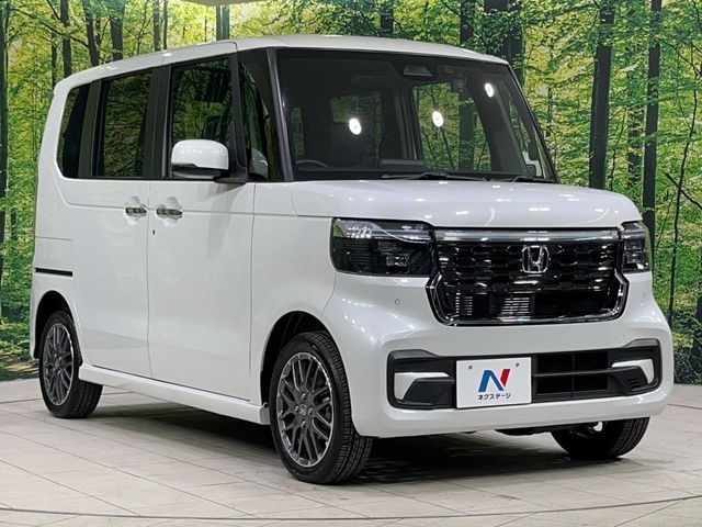 N BOX CUSTOM 4WD