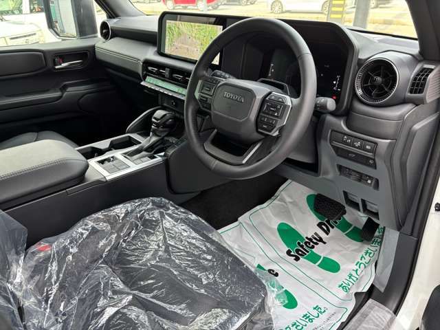 LANDCRUISER 250