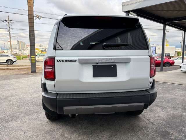 LANDCRUISER 250