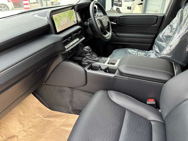 LANDCRUISER 250