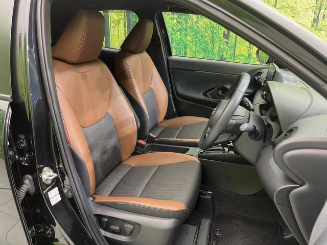 YARIS CROSS HYBRID