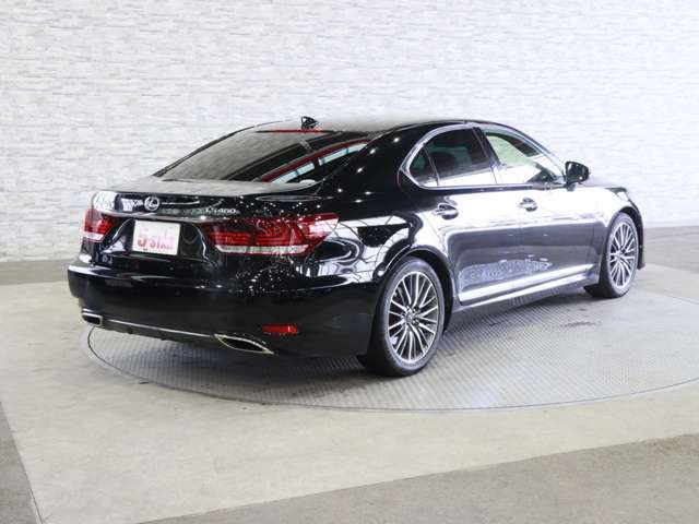 LEXUS LS460