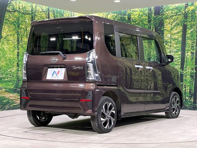 TANTO CUSTOM 4WD