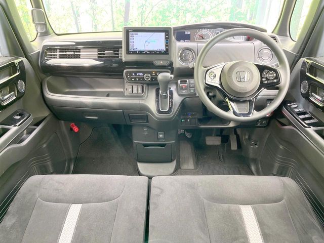 N-BOX CUSTOM