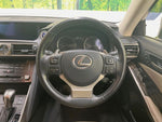 LEXUS IS300h
