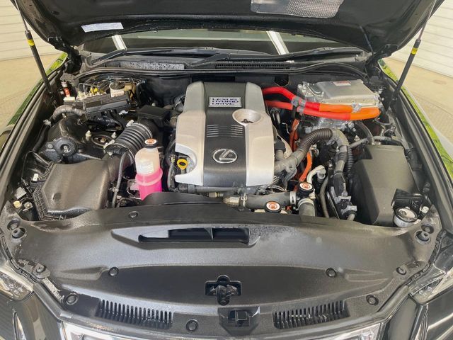 LEXUS IS300h