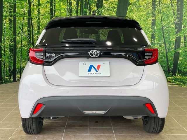 YARIS