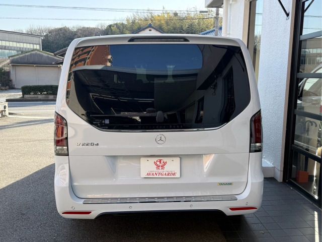 MERCEDES BENZ V class