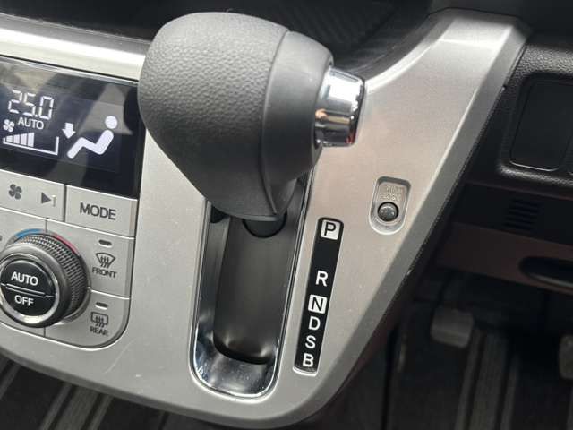 CAST ACTIVA 4WD