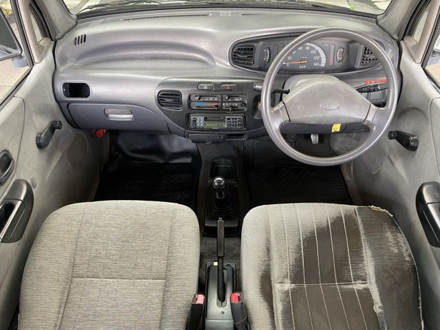 MINICA TOPPO van