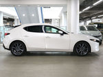MAZDA3 FASTBACK
