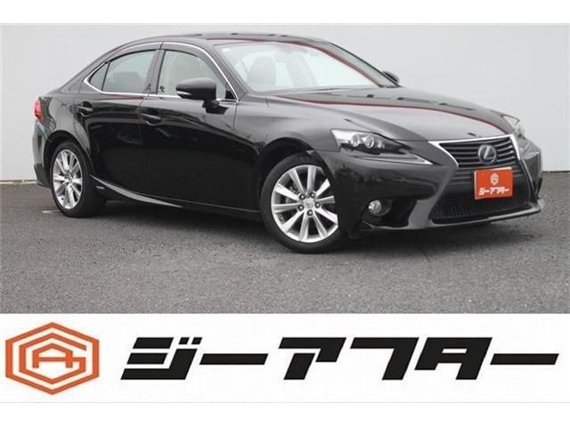 LEXUS IS300h