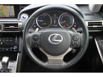 LEXUS IS300h