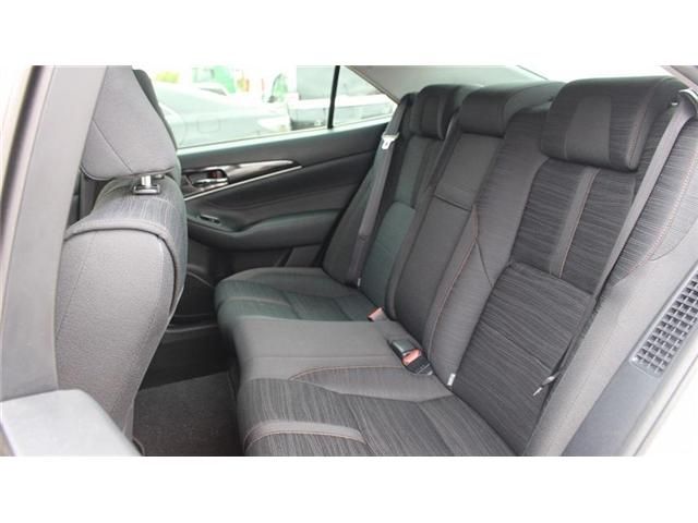 CROWN sedan hybrid