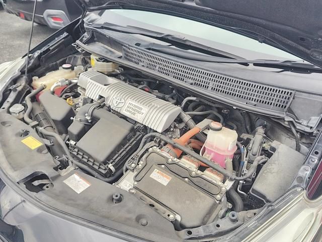 PRIUS Alpha