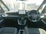 VOXY HYBRID