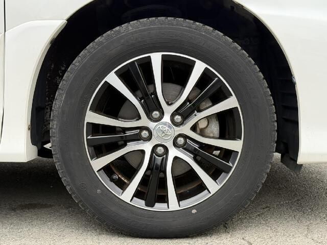 ESTIMA HYBRID 4WD