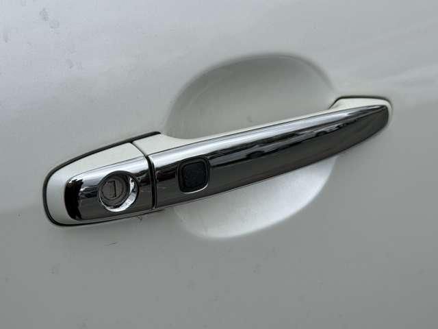 ESTIMA HYBRID 4WD