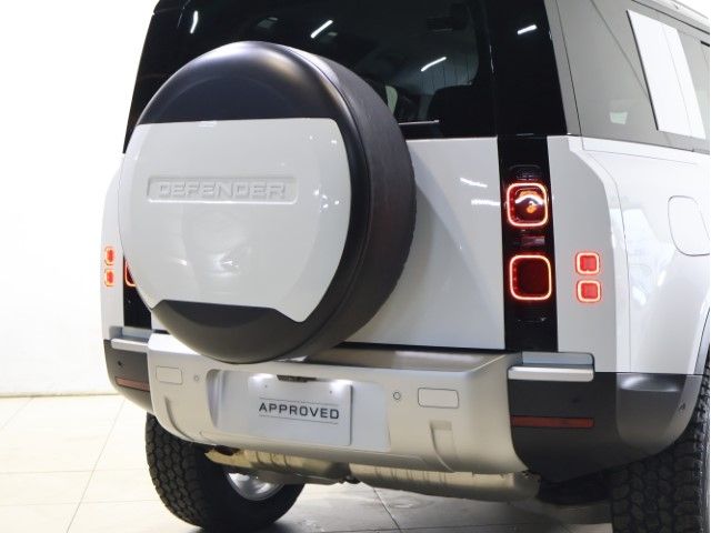 ROVER DEFENDER