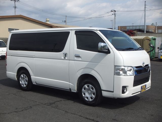 HIACE van 4WD