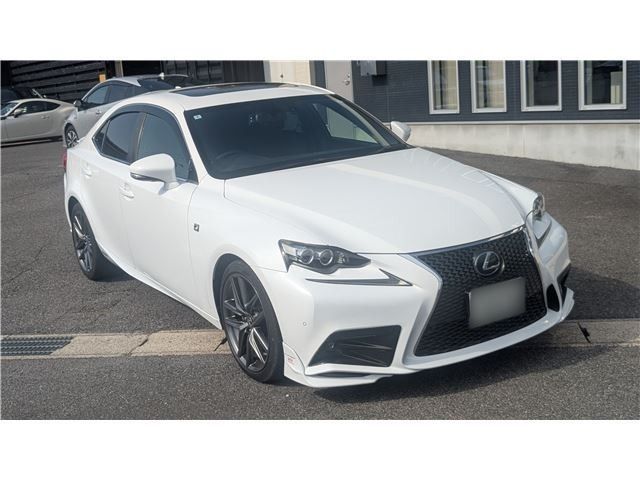 LEXUS IS300h