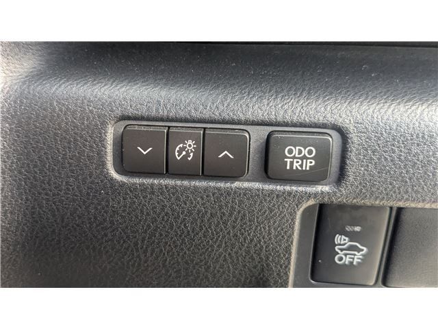 LEXUS IS300h