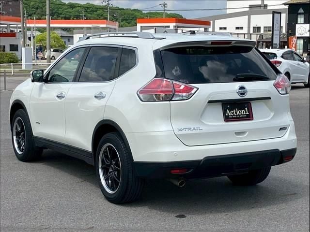 X-TRAIL HYBRID 4WD