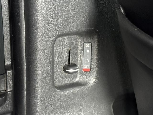 HIACE van 2WD