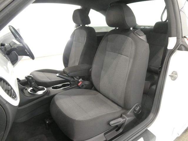 VOLKSWAGEN The BEETLE