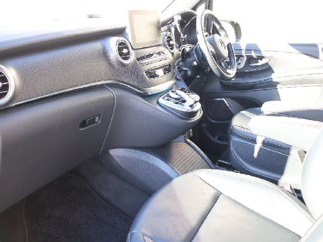 MERCEDES BENZ V class
