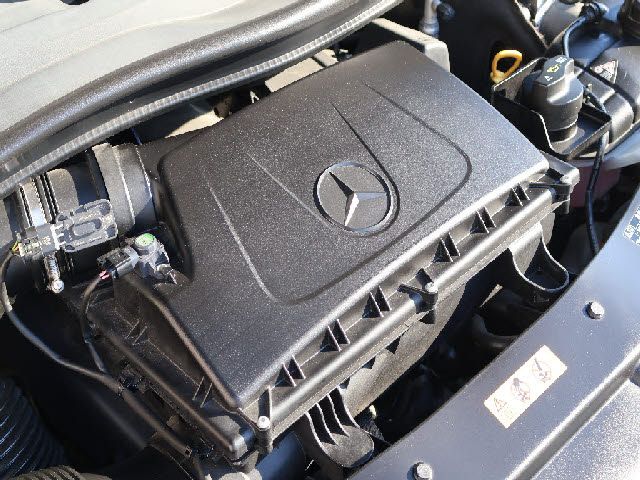 MERCEDES BENZ V class