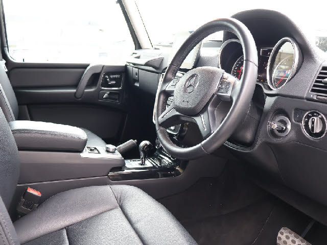 MERCEDES BENZ G class