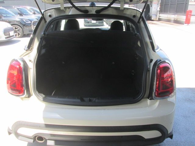 MINI COOPER 5DOOR