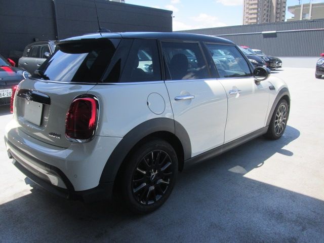 MINI COOPER 5DOOR