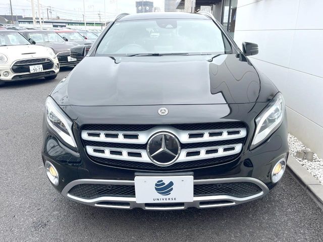 MERCEDES BENZ GLA class