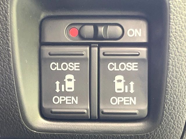 N BOX