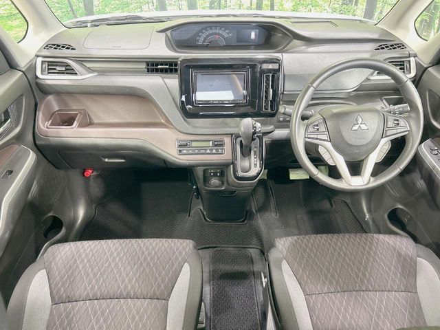 DELICA D:2 CUSTOM 2WD
