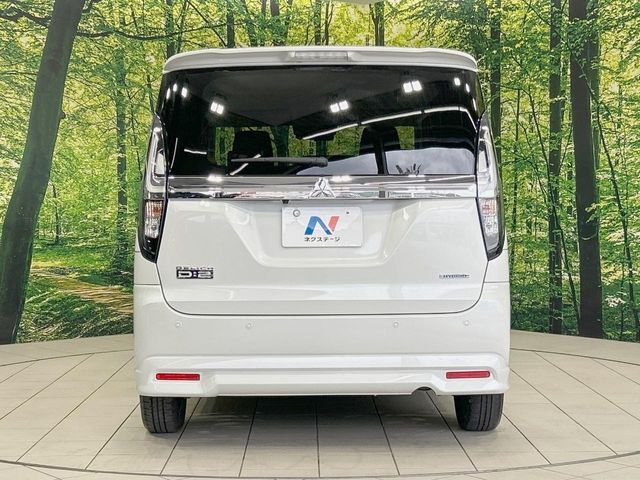 DELICA D:2 CUSTOM 2WD