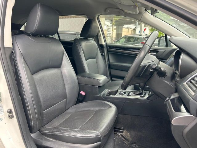 LEGACY OUTBACK